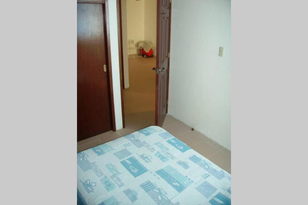 Casa Cerca Del Centro De Moreliaヴィラ エクステリア 写真